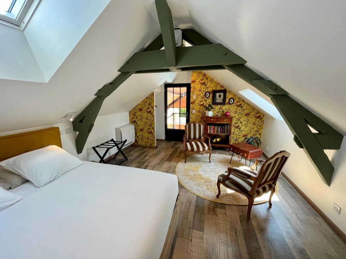 Cave Auger La Maison D'Hotes Restigne Екстер'єр фото