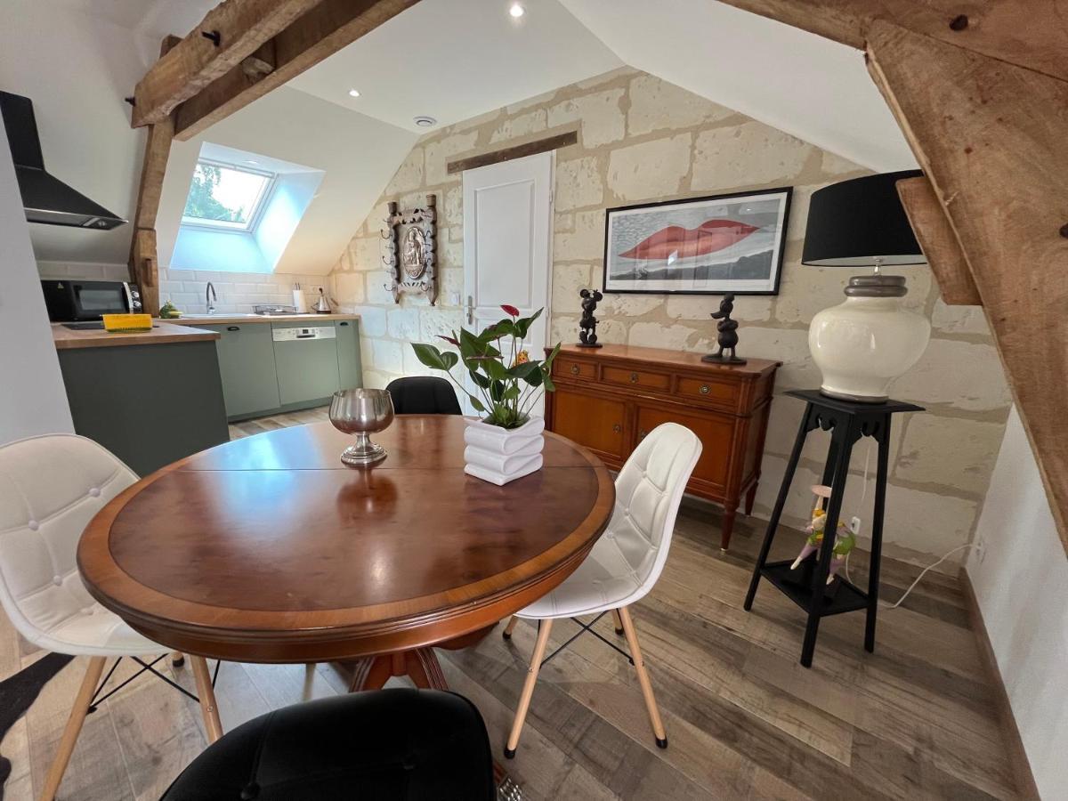 Cave Auger La Maison D'Hotes Restigne Екстер'єр фото